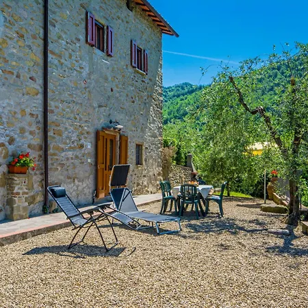 Locazione Turistica Ferro Di Cavallo Reggello