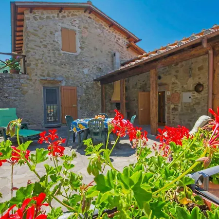 Locazione Turistica Ferro Di Cavallo Reggello